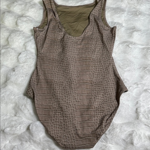 SKIMS Brown Textured One Piece Swimsuit - Picture 4 of 5